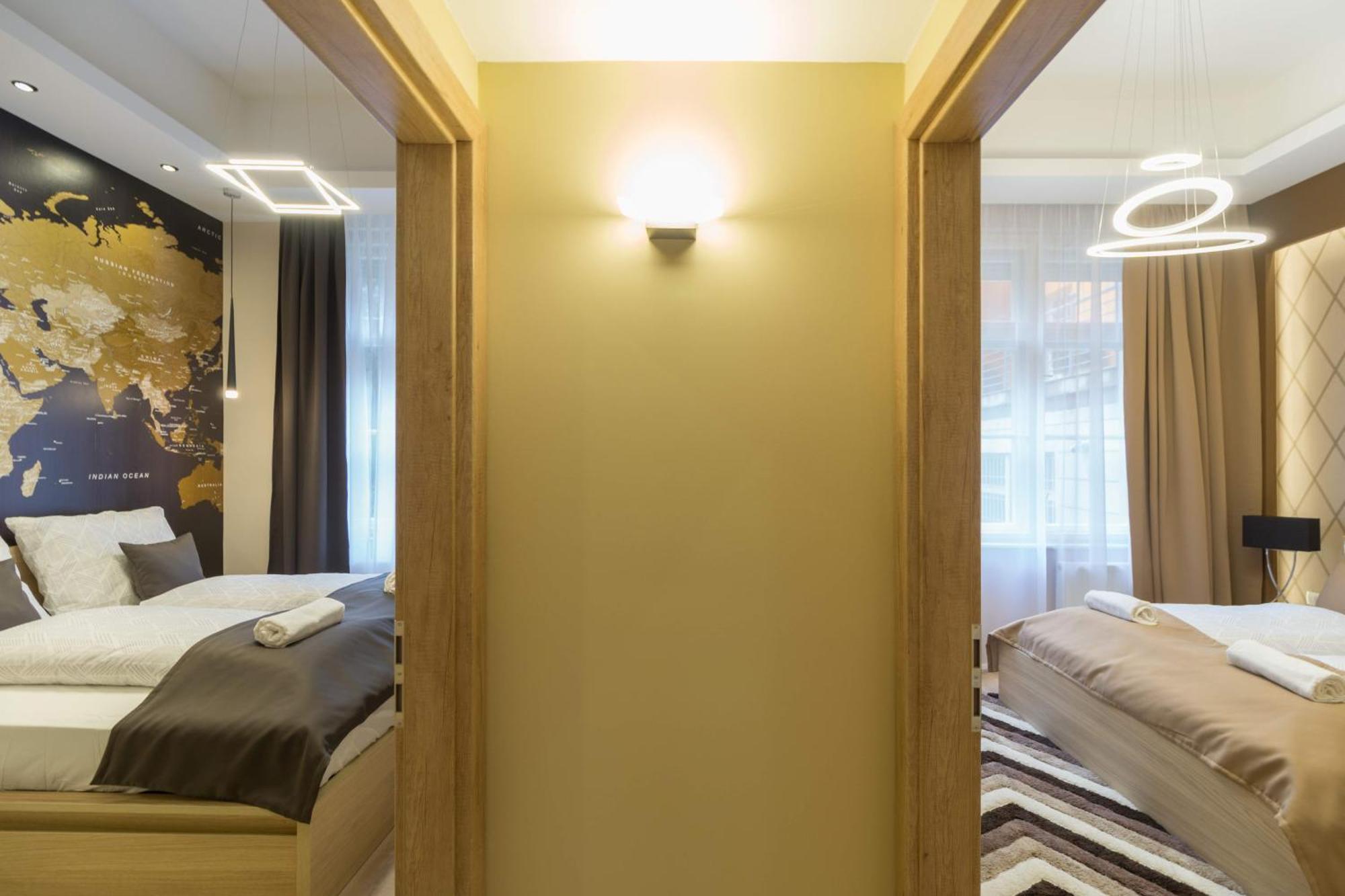 Exlcusive & City Central Located Suite By Prestige Homes Budapest Extérieur photo